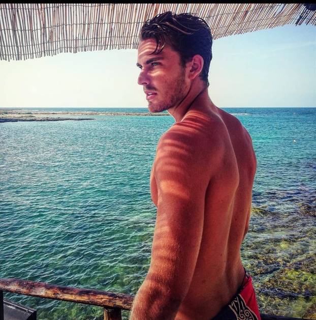 FOTO Sjećate se slatkog dječaka s Kinder čokolade? Matteo je danas uspješni ljepotan...