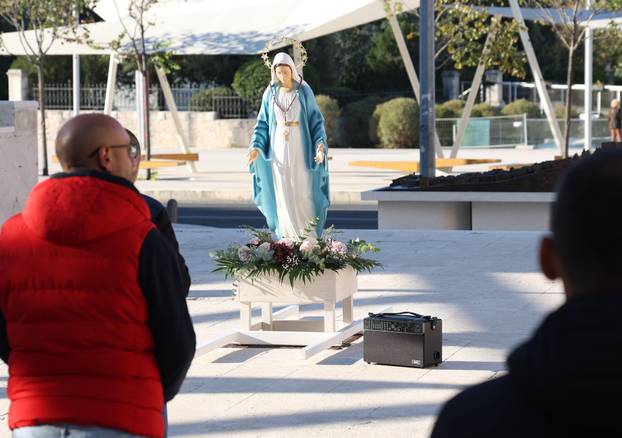 Šibenik: Molitelji na gradskim trgovima prve subote u mjesecu
