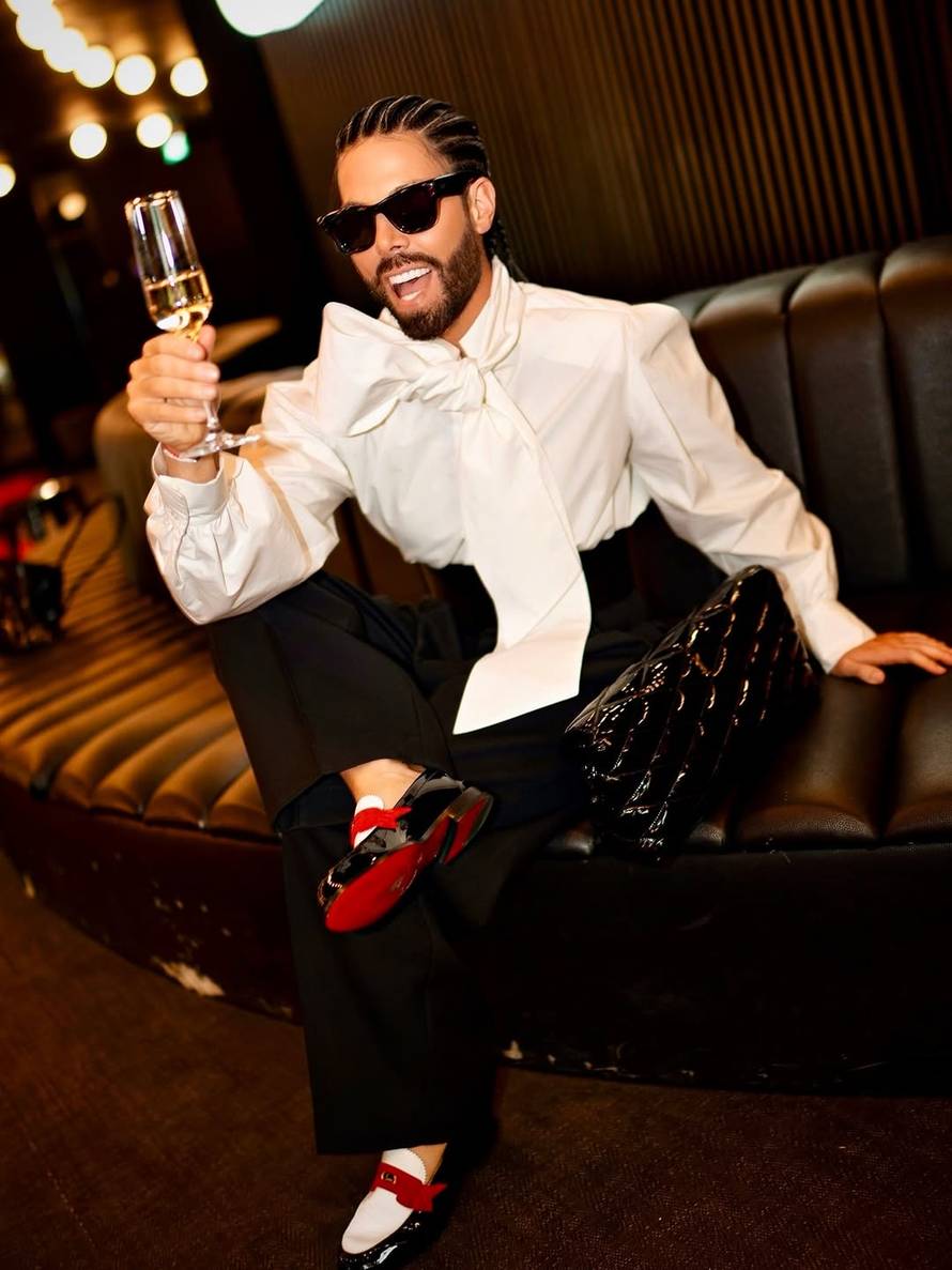 FOTO Vrag nosi Pradu, a Modni Mačak pletenice na premijeru