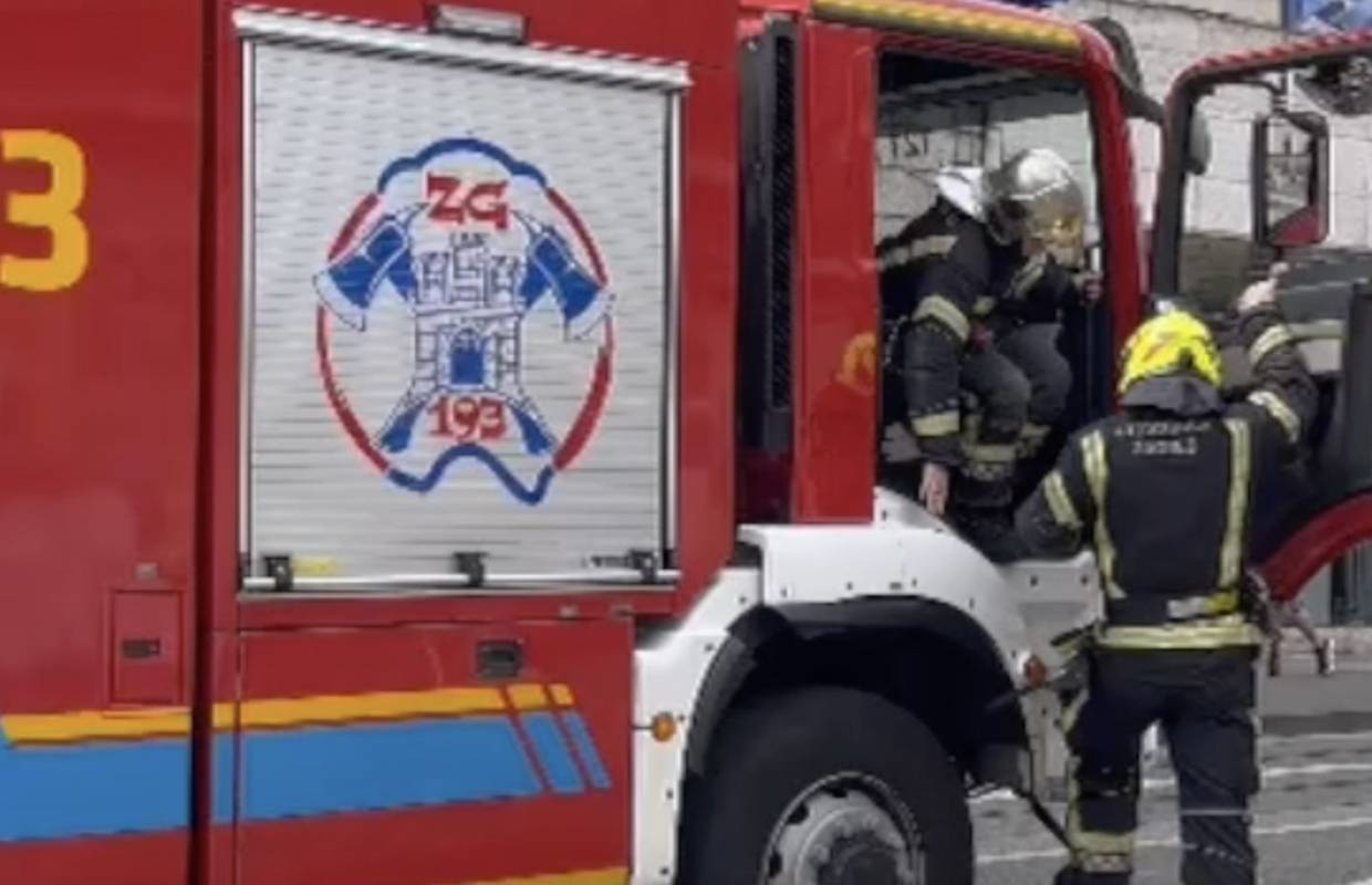 Vatrogasci održali vježbu na Plitvicama: Bile su im dovoljne tri minute za intervenciju