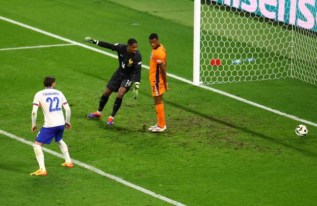 Euro 2024 - Netherlands v France