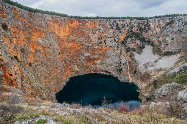 24SATA Imotski: Rekordan vodostaj u Crvenom jezeru