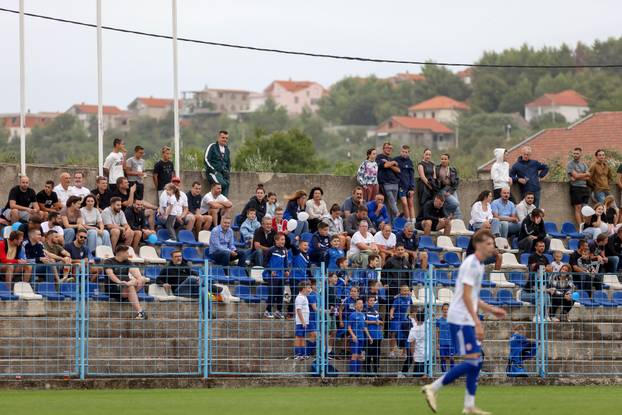 Benkovac: Prijateljska utakmica  između Velebita i Hajduka povodom 100. rođendana kluba iz Benkovca