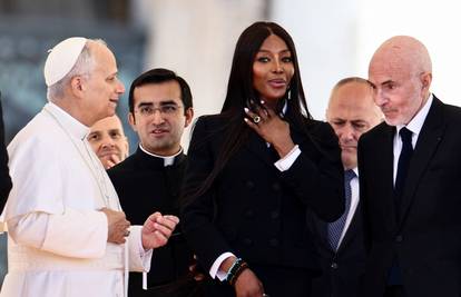 Papa Lav i Crna Pantera: Evo što mu je darovala na audijenciji