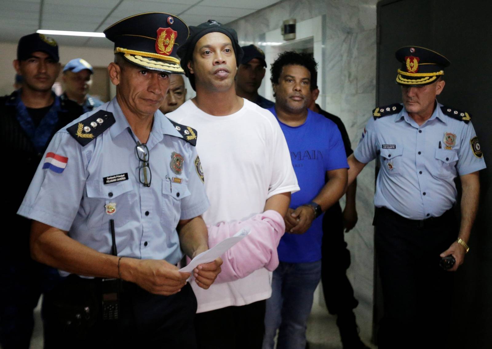 Judge rules Ronaldinho must remain in Paraguayan jail