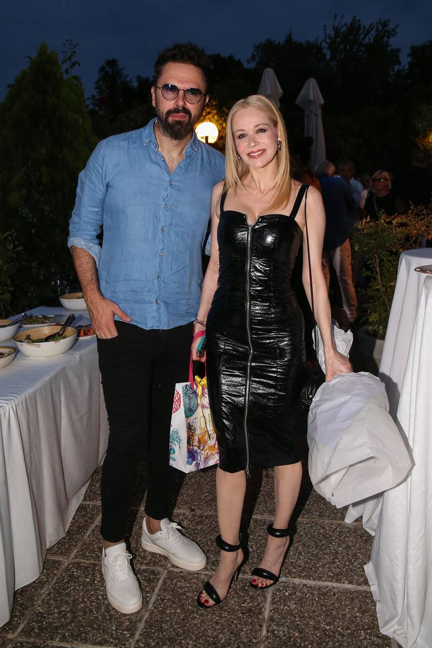 Nina Badrić slavi okrugli 50. rođendan, stigli brojni poznati gosti