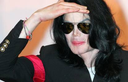 Mama organizatore turneje tuži zbog Michaelove smrti