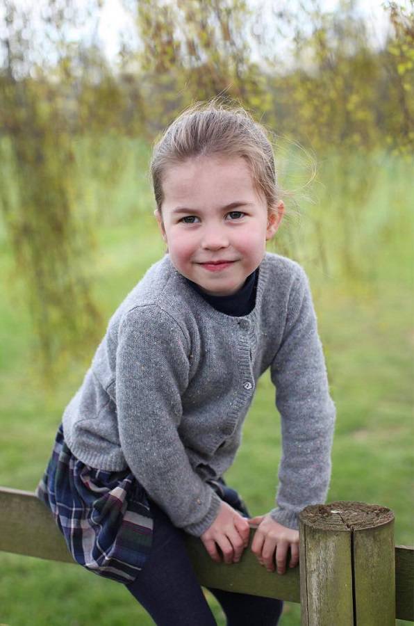 Princeza Charlotte (4) slavi rođendan: 'Sliči na prabaku...'