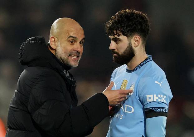 Premier League - Brentford v Manchester City