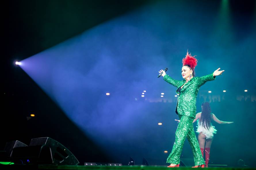 Ritam 90-ih: Glazba koja nas je držala na nogama – i na životu