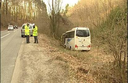 Vozač busa umro u bolnici nakon infarkta za volanom