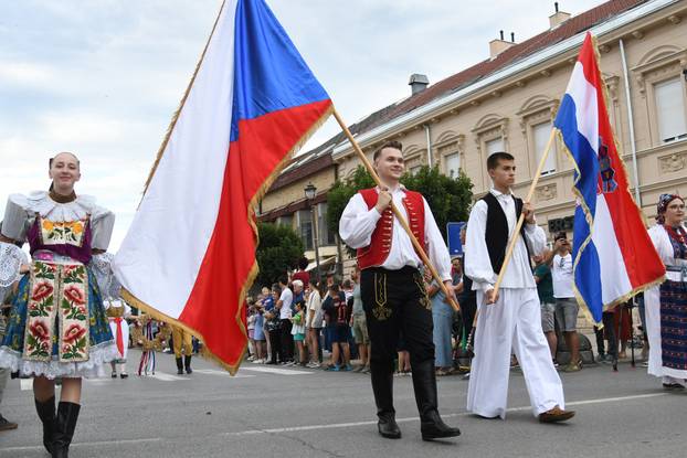 Daruvar: Obilježen je Dožinky, najveća kulturna manifestacija češke manjine u Hrvatskoj