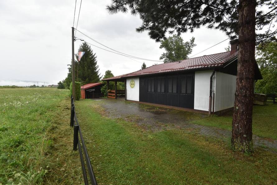 Beljak prodaje jezero koje će se onda 'pozlatiti' investitoru