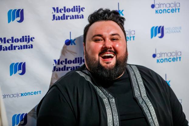 FOTO Jacques Houdek je skinuo 30 kilograma. Pogledajte kako se mijenjao tijekom karijere