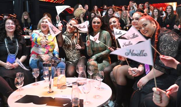 FOTO Pogledajte kako je bilo na 1. polufinalnoj večeri Dore