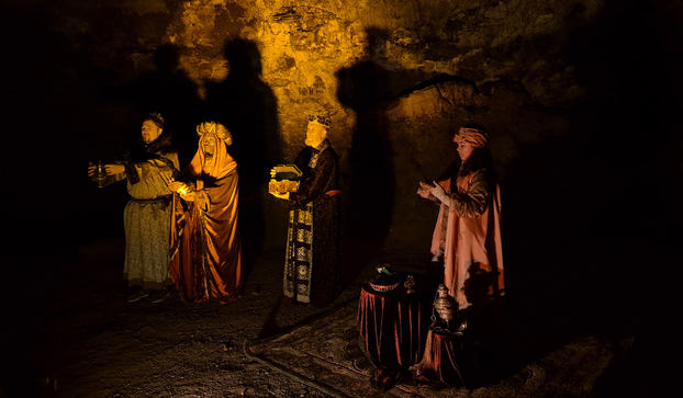 FOTO Pogledajte kako izgledaju žive jaslice u Postojnskoj jami
