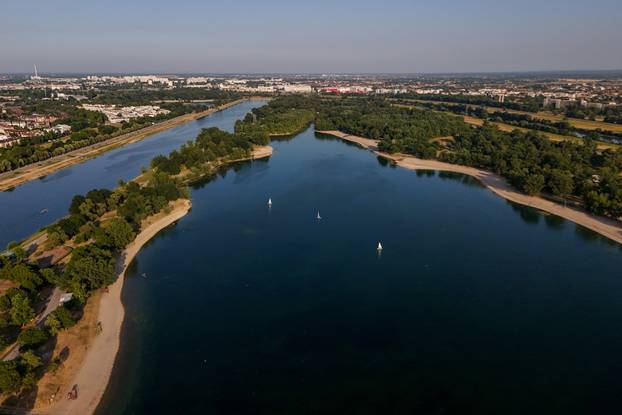 Misteriozna rupa na dnu Jaruna: Što se krije ispod površine omiljenog zagrebačkog jezera? 