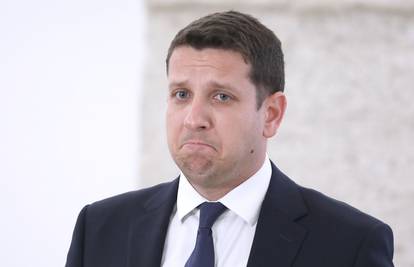 Zastupnik Marin Lerotić zbog neslaganja s novim vodstvom stranke objavio da napušta IDS