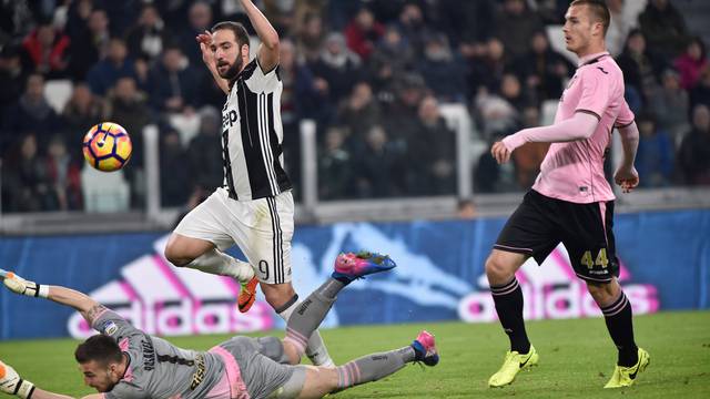 Football Soccer - Juventus v Palermo - Italian Serie A