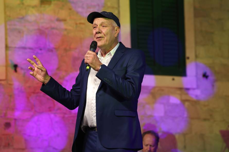 Opuzen: Retrospektivna večer 30. izdanja festivala Melodije hrvatskog juga 