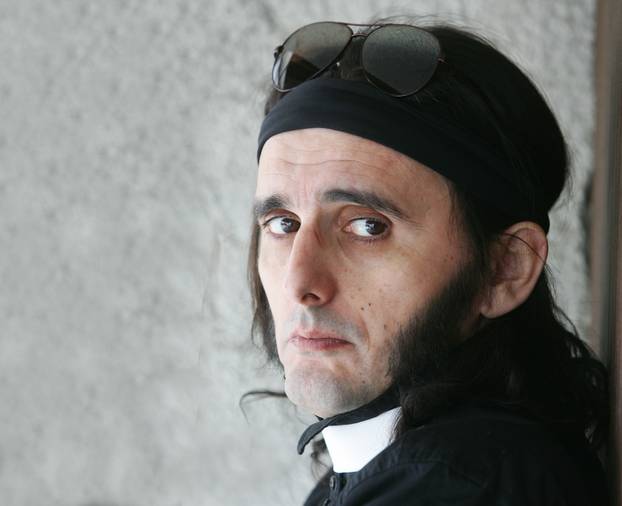 ARHIVA - Goran Bare, legendarni frontman, objavio svoj treći solo album