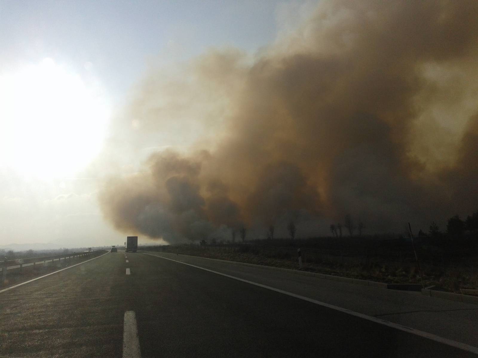 Autocesta A1  u gustom dimu: Zatvorili promet zbog požara