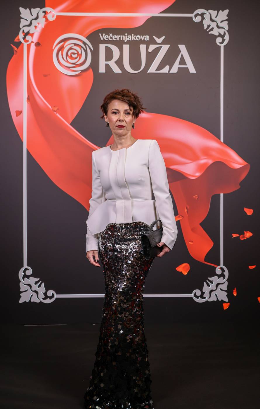 Zagreb: Uzvanici na dodjelu medijske nagrade "Večernjakova ruža" u Hrvatskom narodnom kazalištu