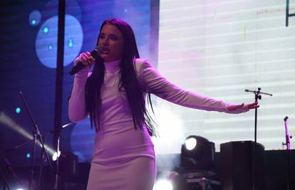 Srpska pjevačica popela se na sam vrh trendinga u Hrvatskoj