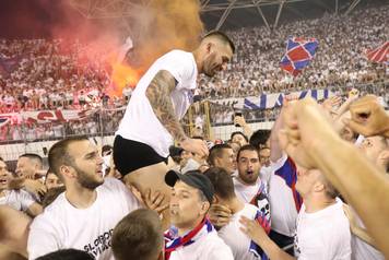 Split: Igra&ccaron;i Hajduka s navija&ccaron;ima proslavili osvajanje Kupa 