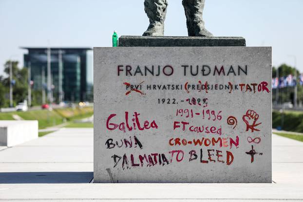 Zagreb: Devastiran spomenik Dr. Franje Tuđmana