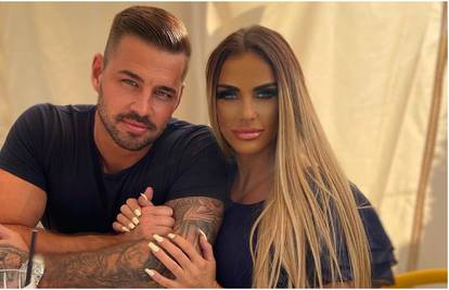 Katie Price radi na bebi s novim dečkom, planiraju i vjenčanje...