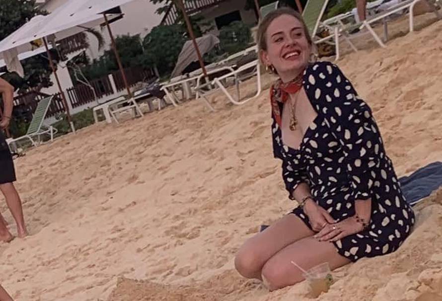 Ona ne štedi: Adele konobaru dala napojnicu od 13.500 kuna