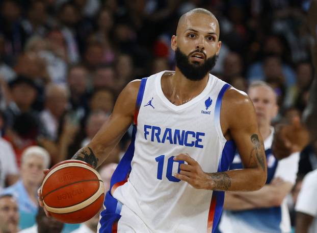 Basketball - Men's Gold Medal Game - France vs United States