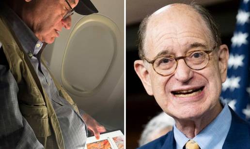 Demokratski kongresnik gledao fotke polugolih žena u avionu: 'Ma nisam ja, to je algoritam!'