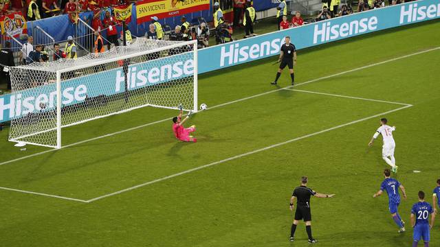 Croatia v Spain - EURO 2016 - Group D