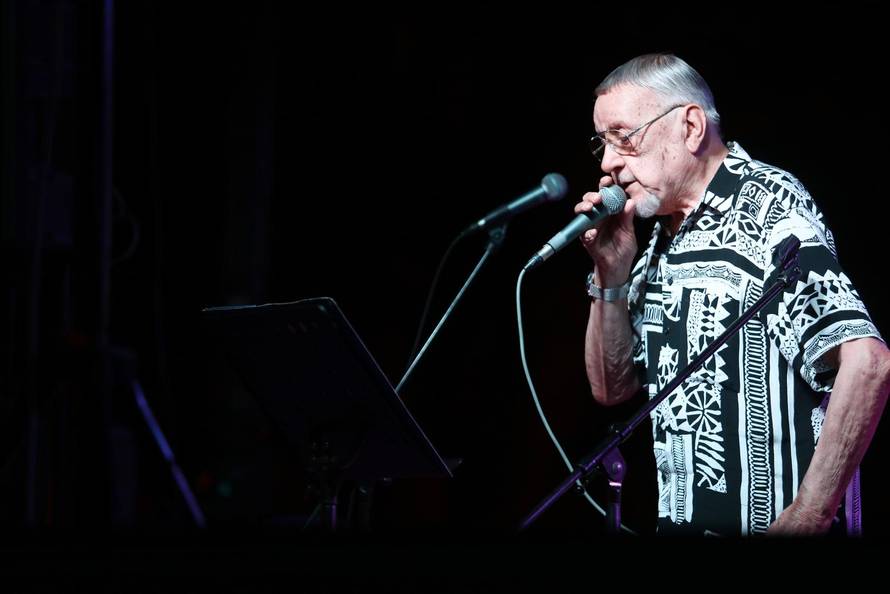 Preminuo legendarni glazbenik Stjepan Jimmy Stanić