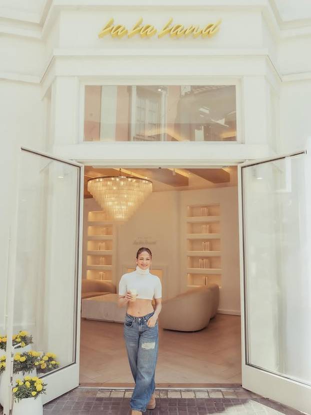 FOTO  Disciplina, snaga i ples - tajna top izgleda Jennifer Lopez