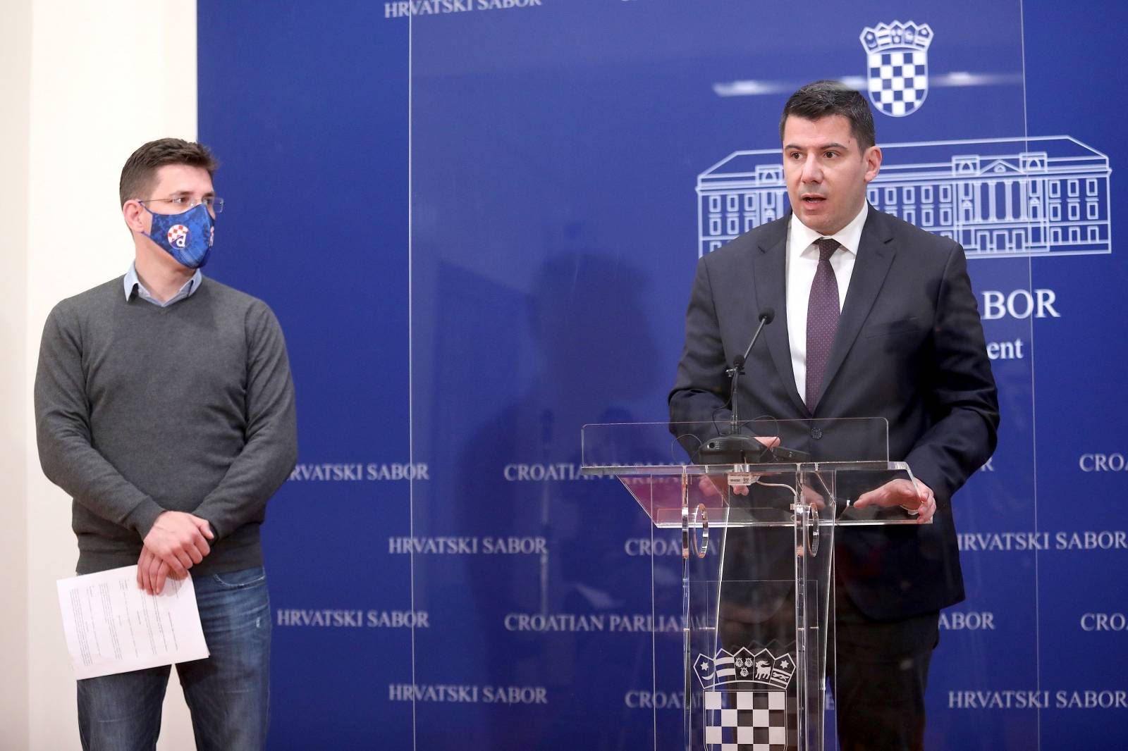 Zagreb: Zvonimir Troskot i Nikola Grmoja održali konferenciju za medije