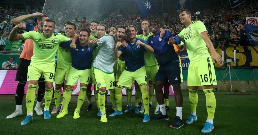 Dinamov poker uništio Mađare! Modri u play-offu Lige prvaka