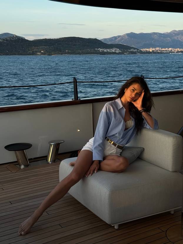 FOTO Borna Ćorić se u tajnosti oženio za prelijepu influencericu iz Dalmacije! Skupa su 3 godine