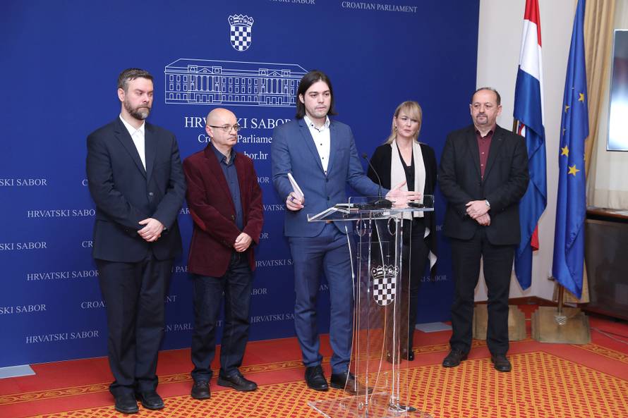 Zagreb: Konferencija za medije o temi: "Položaj kune"