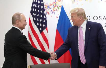 Trump i Putin: Busao se vezom, Rusa nazvao inteligentnim,  više puta su pričali od poraza 2021.?