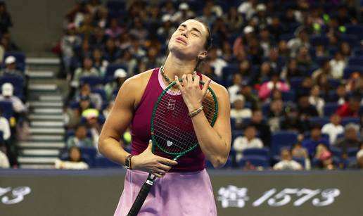 Nakon Ribakine, s turnira ispala i Sabalenka! &Ccaron;ehinja je slavila
