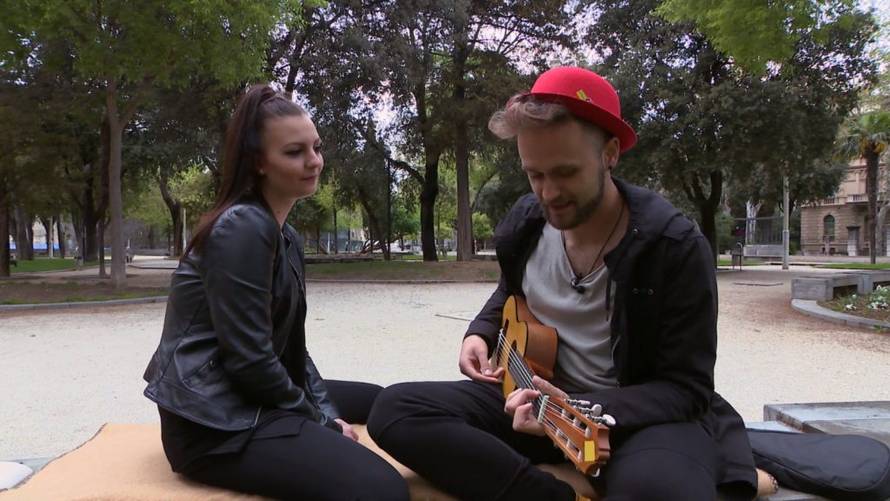 Mama Merima špijunirala sina iz grmlja: 'Samo su se ljuljali'