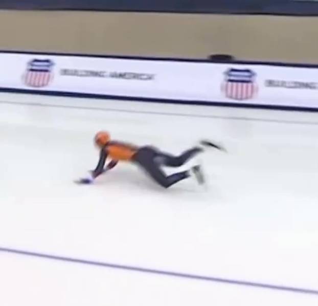 Zaručnika brine kad pozira bez gaćica. Najljepša sportašica na svijetu sad ima i novi problem