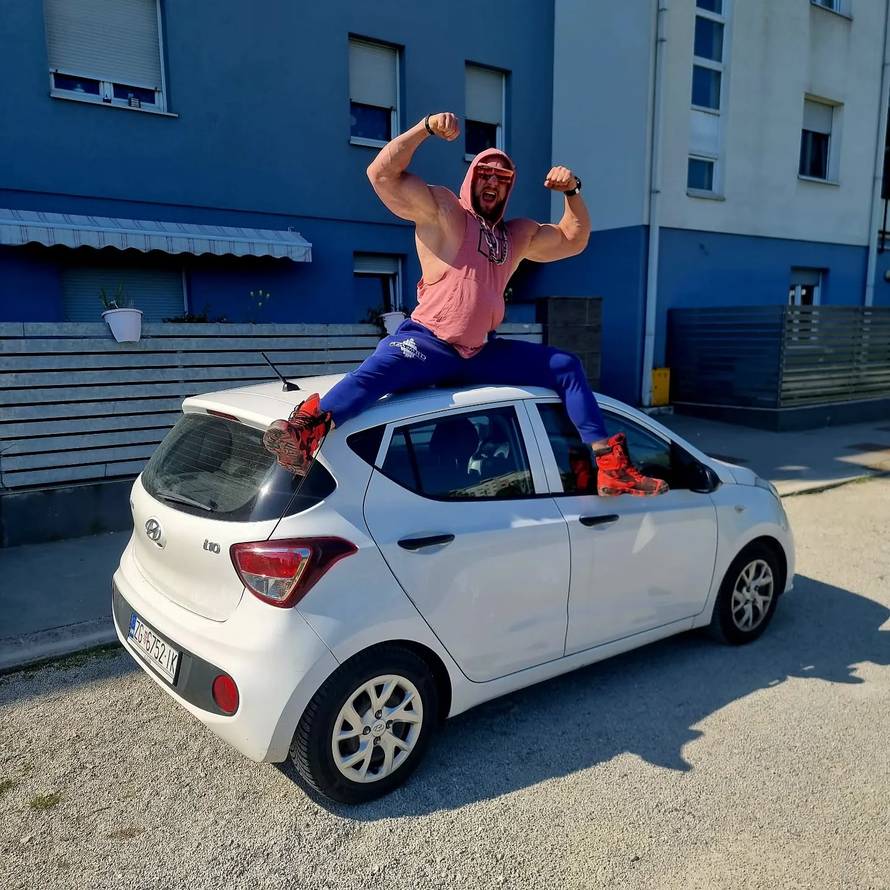 Snagator koji je čuvao Yamala: Muškarci me gledaju više nego žene, često dobace nešto ružno