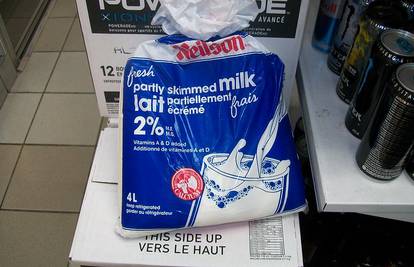 Kanađani piju mlijeko iz vrećica - žele smanjiti gomilanje otpada