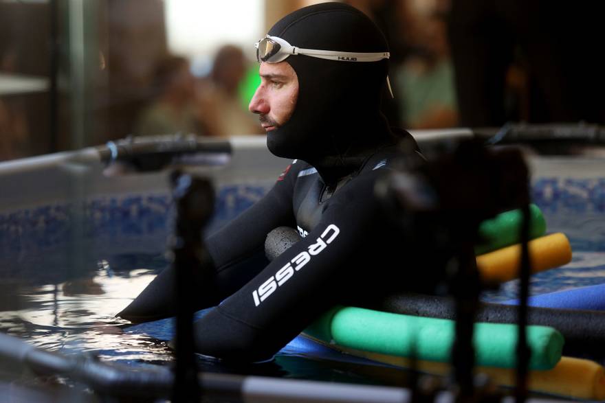 Nestvaran svjetski rekord Hrvata: Maričić držao dah pod vodom više od 29 minuta!