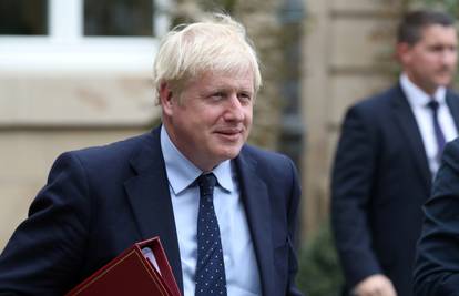 Johnson pred parlamentom danas o odluci vrhovnog suda