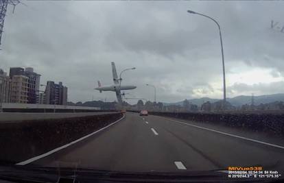 Nova snimka: Tajvanski avion jedva je uspio izbjeći nebodere